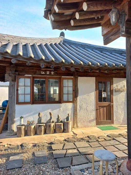 Yasun Gallery Gyeongju Dış mekan fotoğraf
