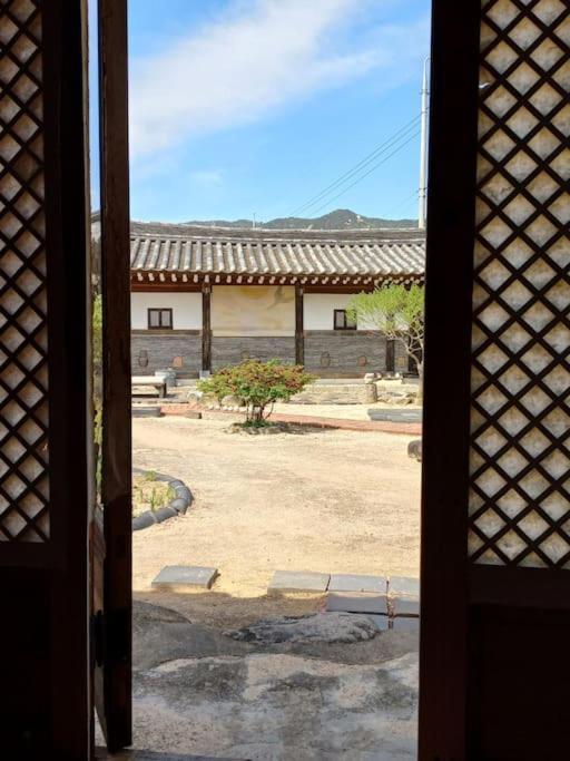 Yasun Gallery Gyeongju Dış mekan fotoğraf