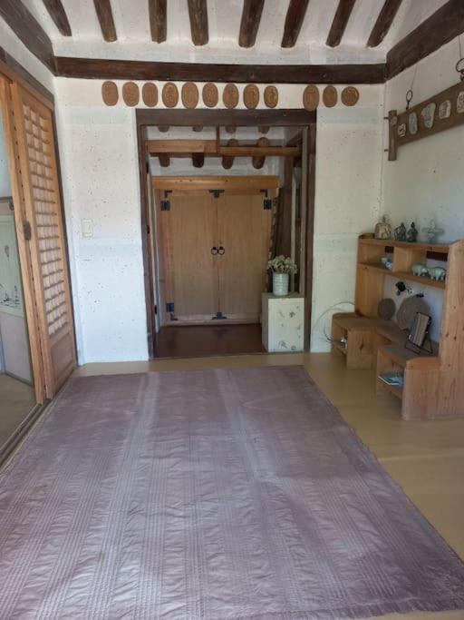 Yasun Gallery Gyeongju Dış mekan fotoğraf