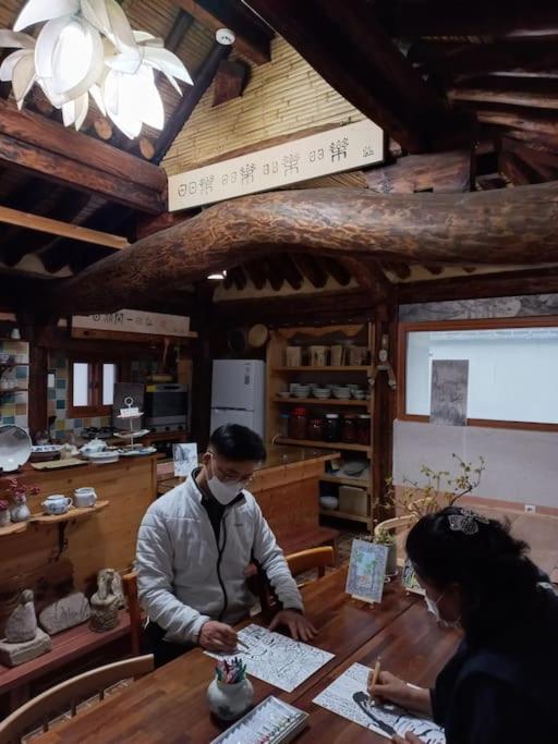 Yasun Gallery Gyeongju Dış mekan fotoğraf